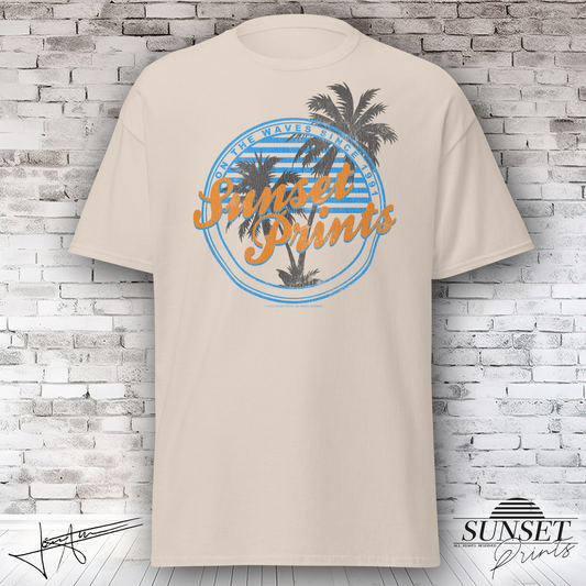 Waves  - Natural/white T-shirt