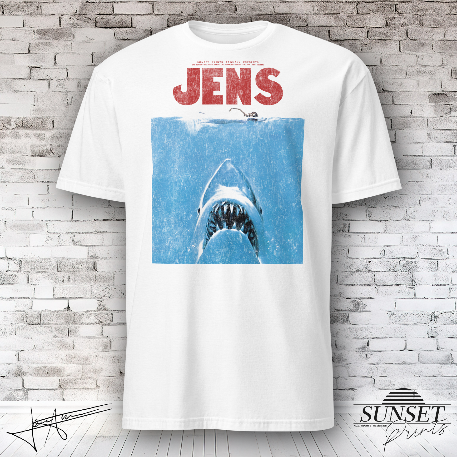 トップス JAWS x Hirotton Jaws Relaxed Graphic Tee